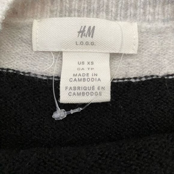 H&M L.O.G.G. Striped Sweater, Size XS, Neutral Gray Black and White Stripes - Picture 5 of 9